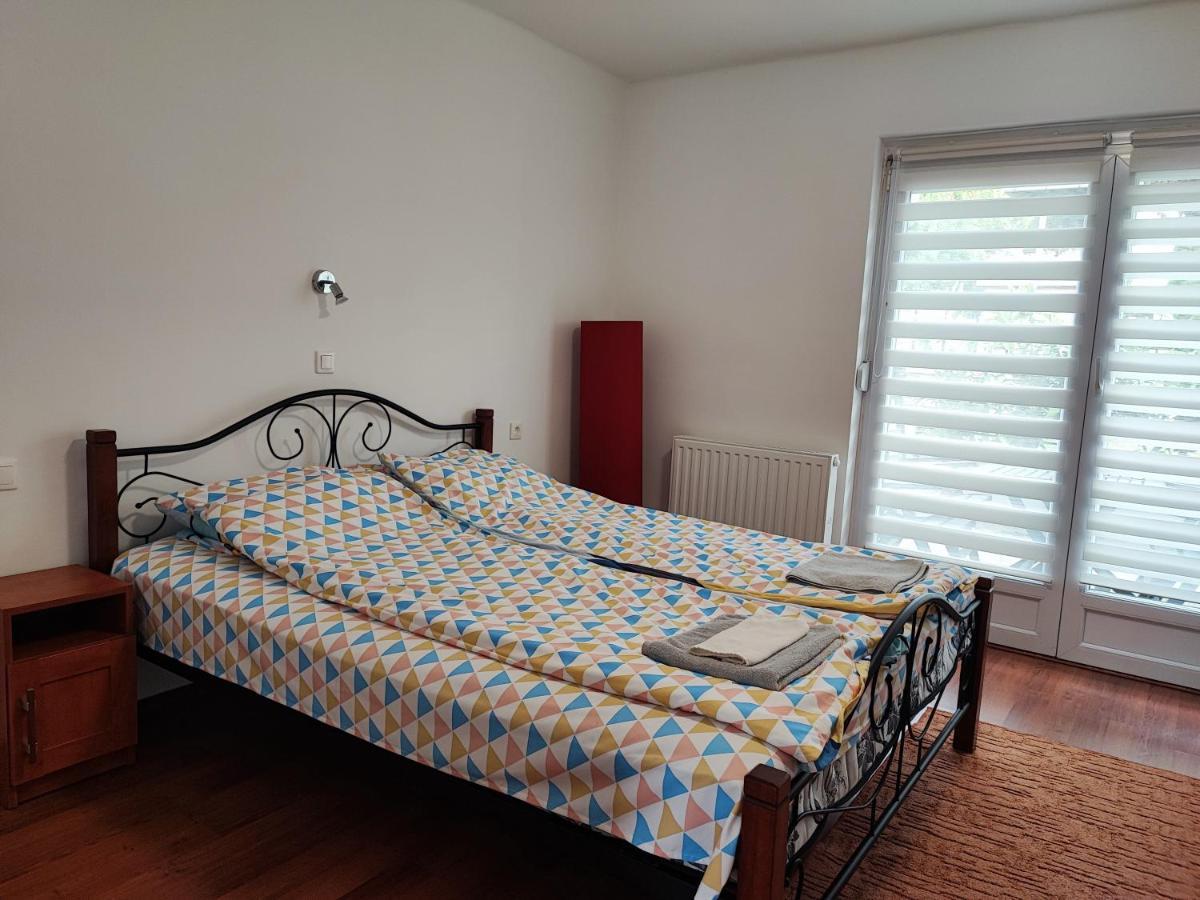 Bm Apartman Zalakaros Luaran gambar
