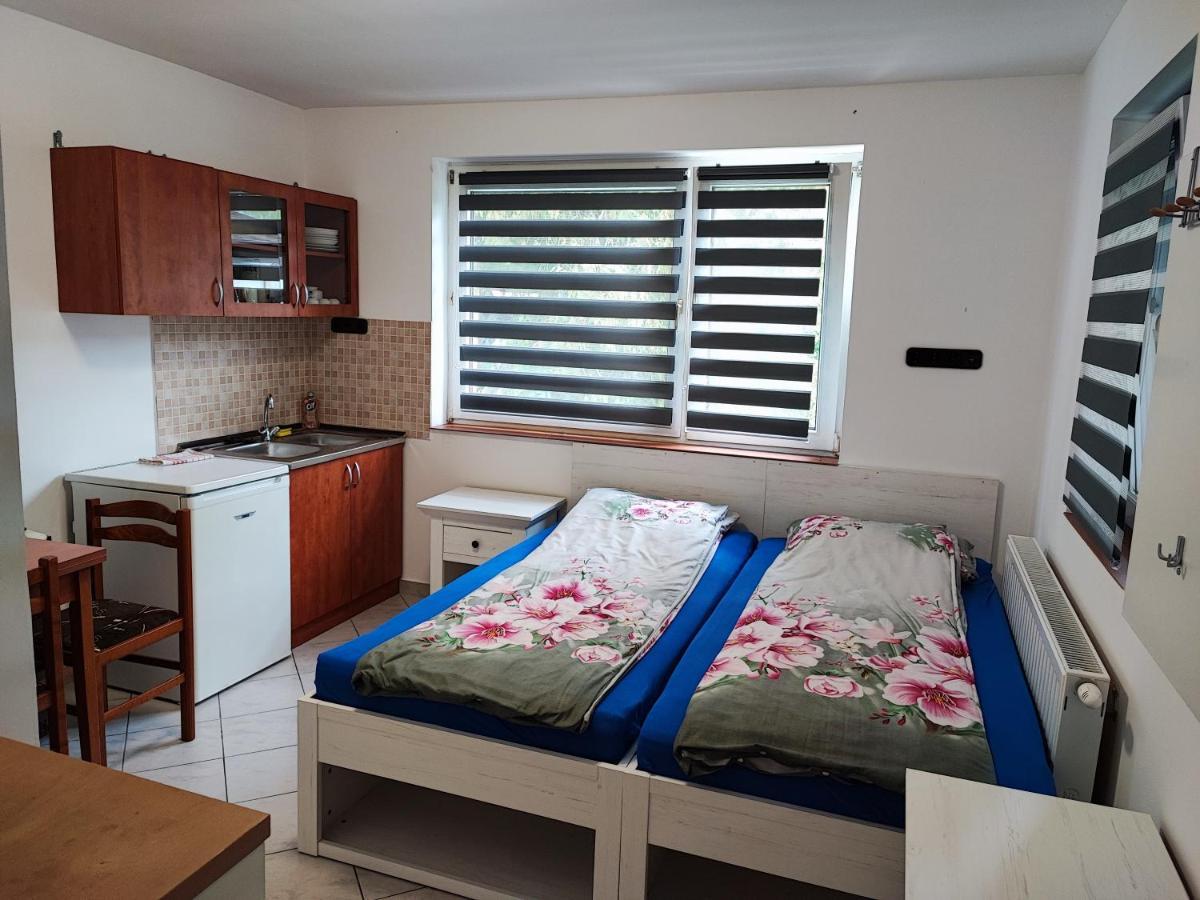 Bm Apartman Zalakaros Luaran gambar